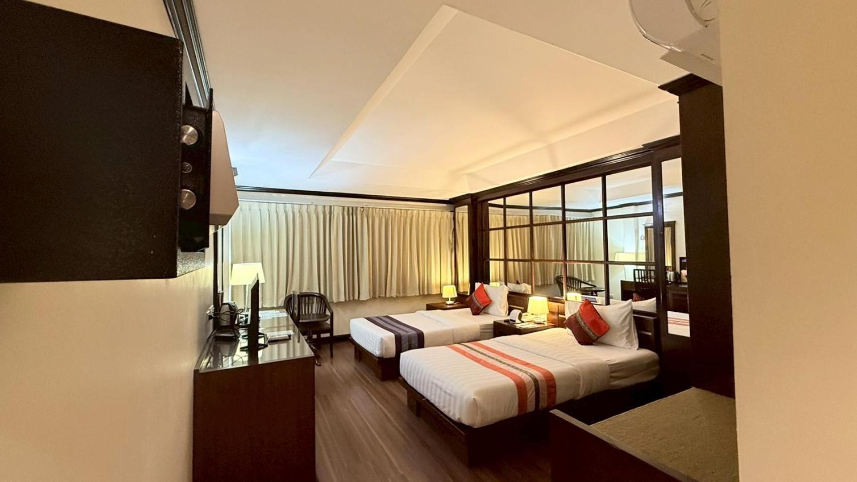 Grand Business Inn Bangkok Exteriör bild