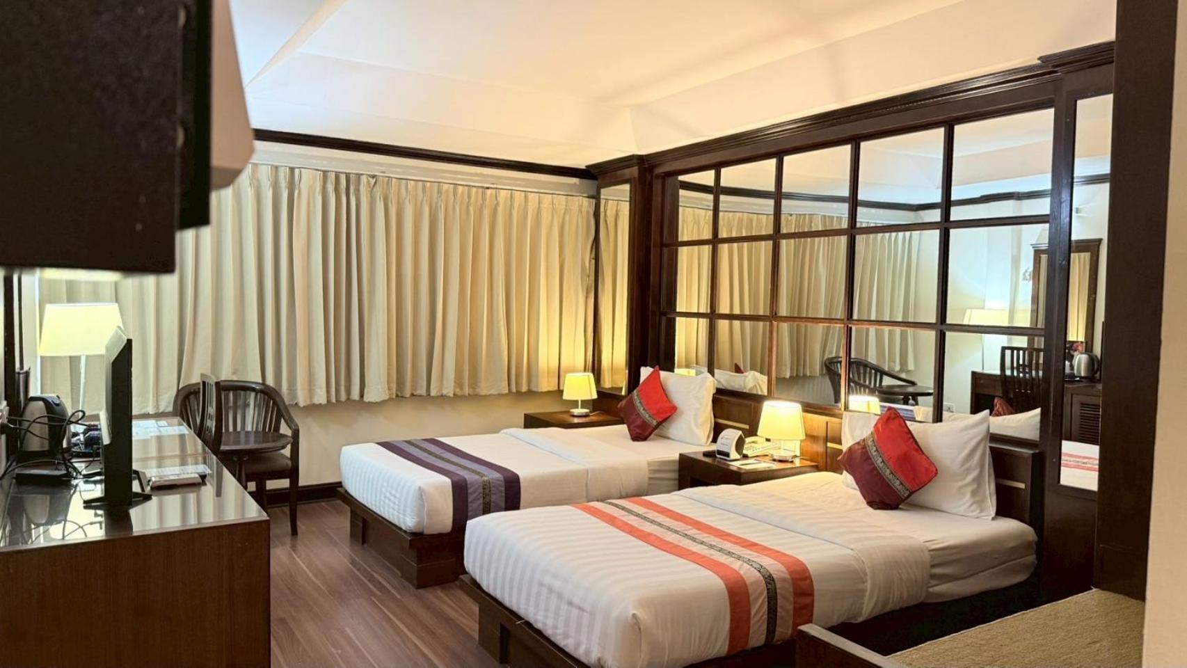 Grand Business Inn Bangkok Exteriör bild