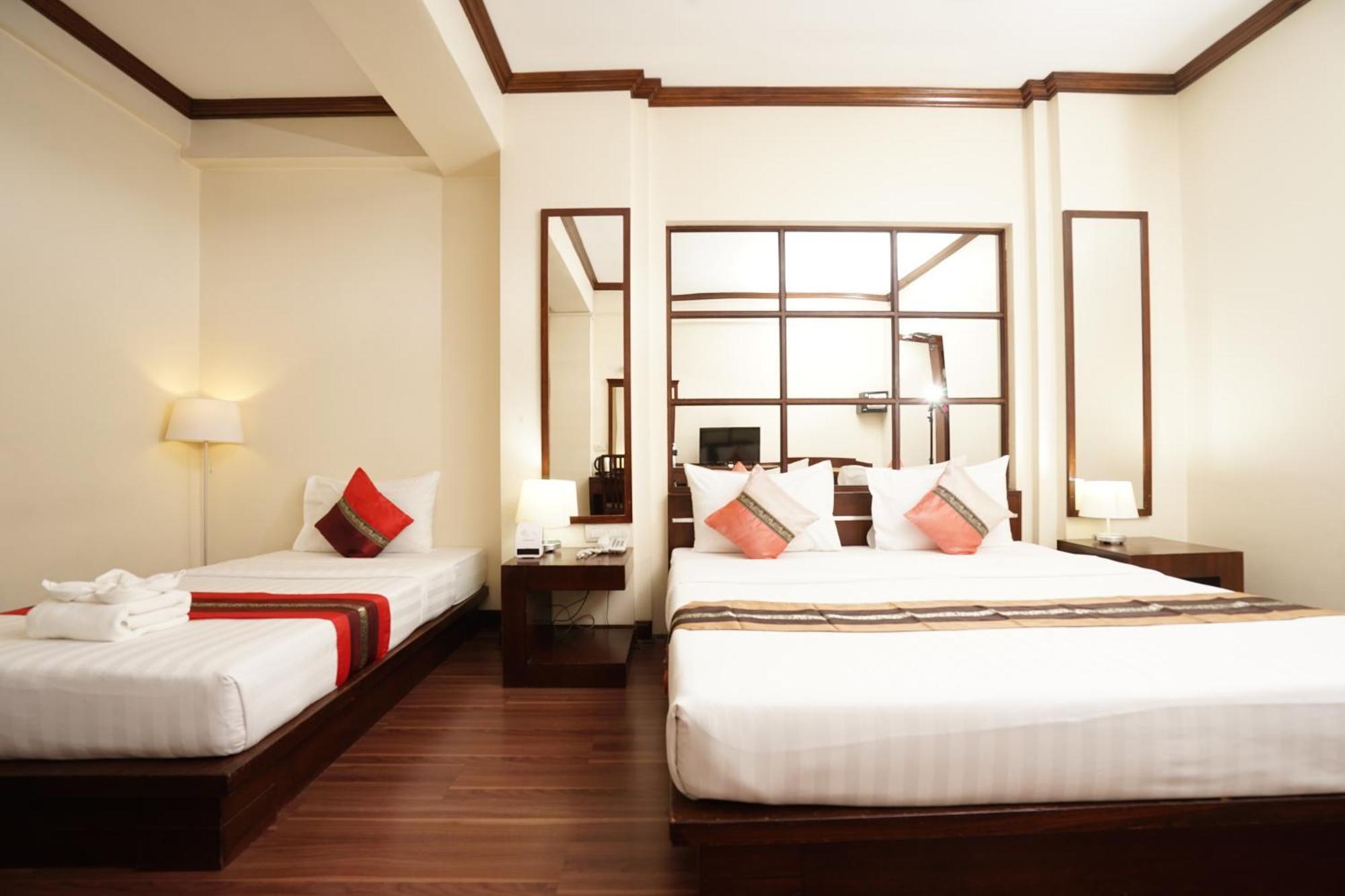 Grand Business Inn Bangkok Exteriör bild