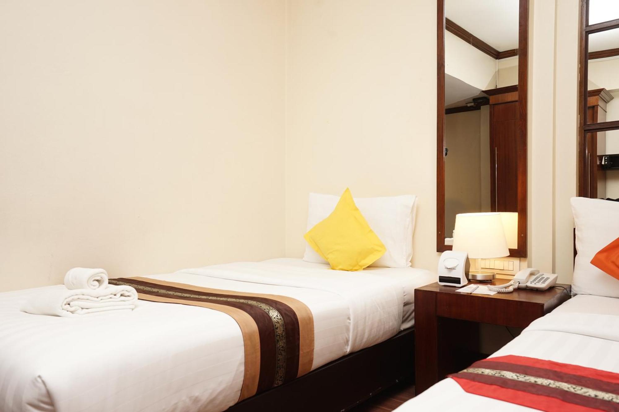 Grand Business Inn Bangkok Exteriör bild